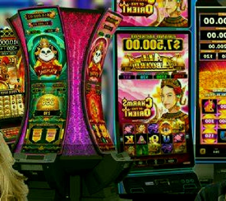 5 Hot Strike online slot