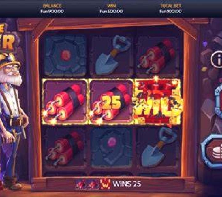 Bikini Fruits slot machine