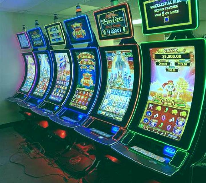 Bounce Ball Aztec slot machine