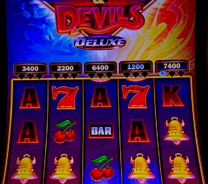 Cheese Chase (Slot Factory) slot machine
