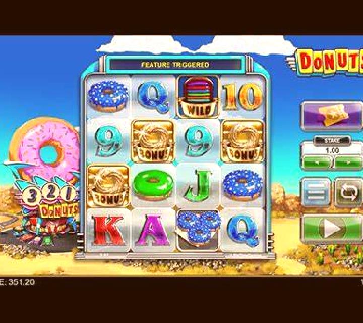 Cloverdose slot machine