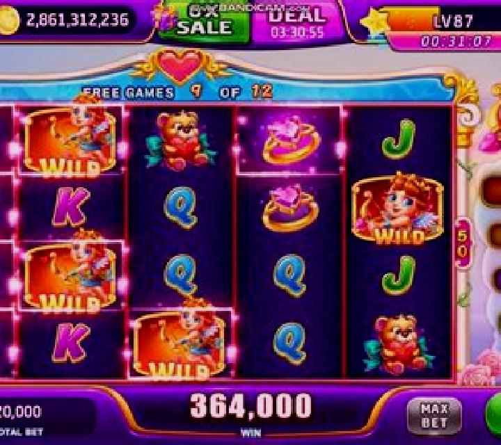 Expanding Naughty Cupid slot game