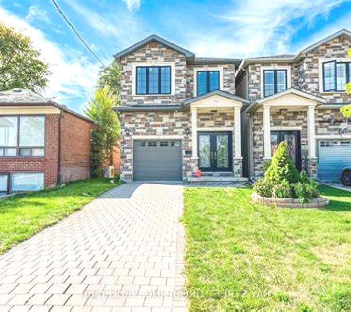 Four Card Poker (Shuffle Master) online slot