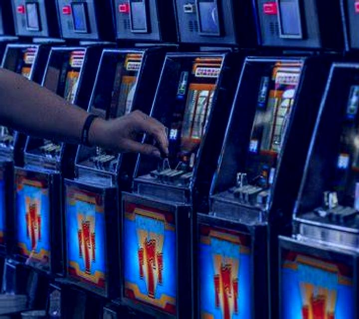 Fruit Slot V8 slot game
