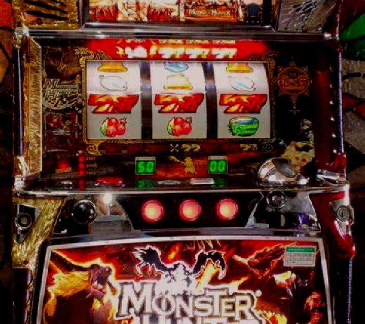 Goon Beach slot machine