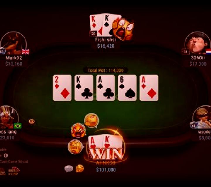 Hundred Player Texas Hold em slot game
