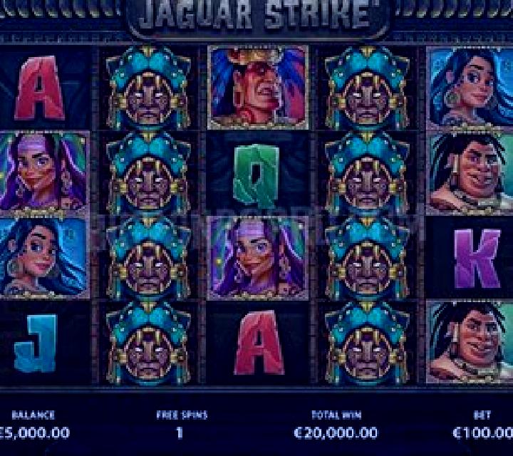 Jaguar Strike slot
