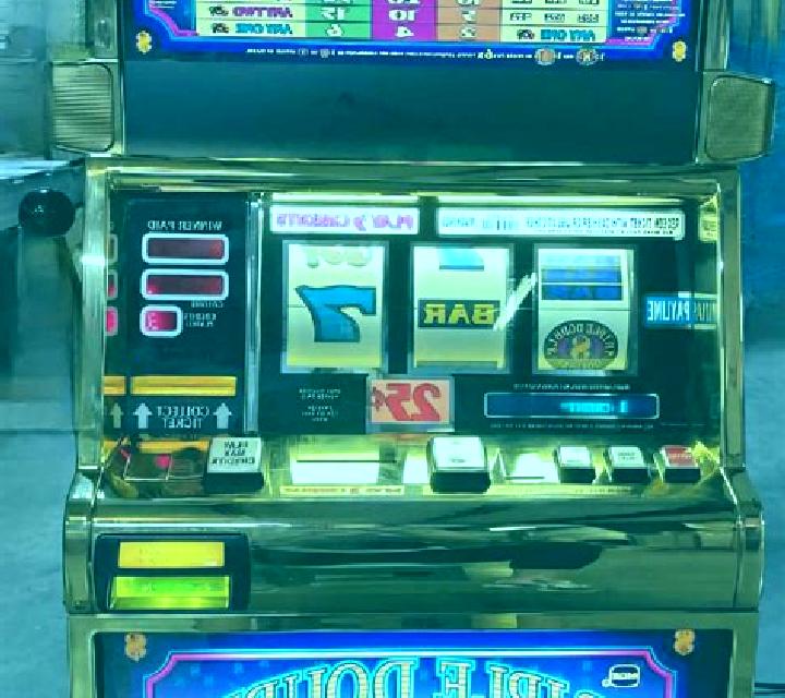 Joker 2000 slot machine