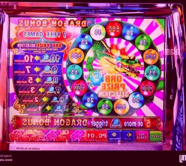 Lucky Orbs slot machine