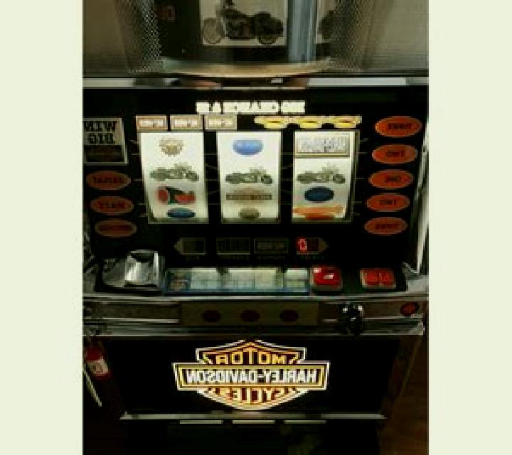 Midnight Pack - Hold & Hit slot game