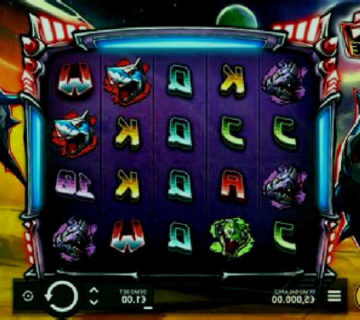 NIGHT BUTTERFLY FLIGHT online slot