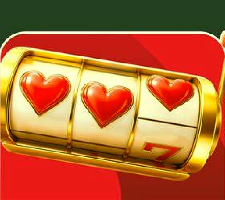 Pink Clovers XXXL: Hold and Win slot machine