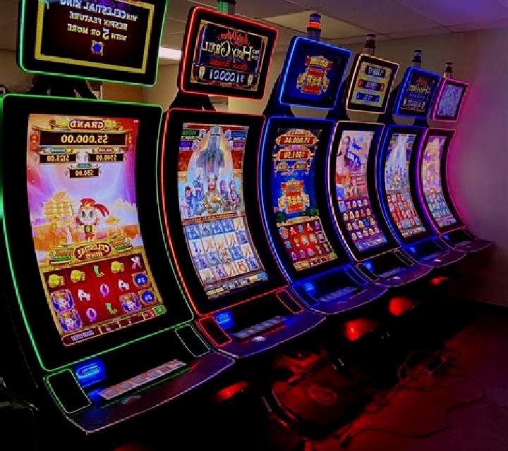Pontoon (Nucleus Gaming) slot machine