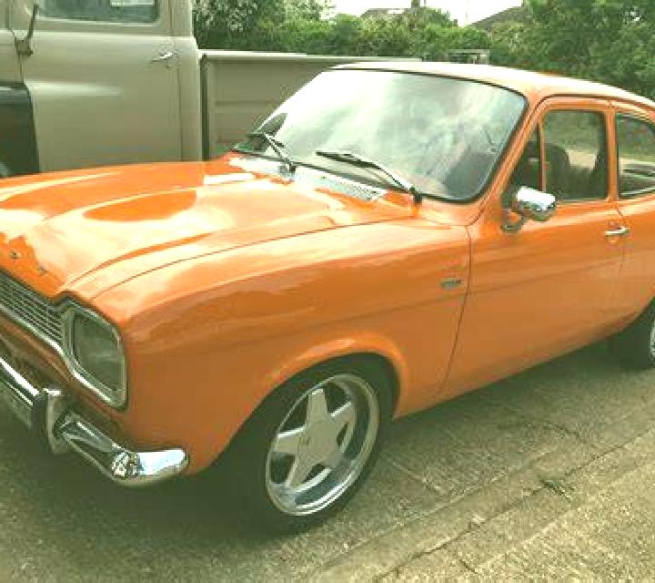 Premier Blackjack with Buster Blackjack slot game