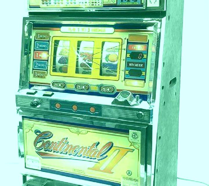 Raptor 2 slot machine