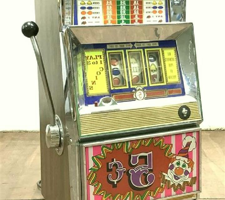 Ravin Hot - Clover Burst slot machine