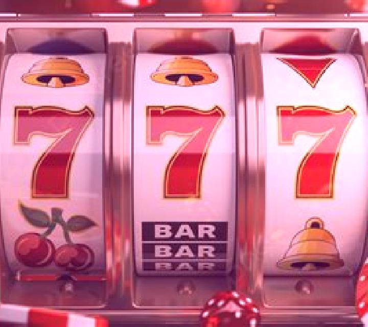 Reel Royalty slot game