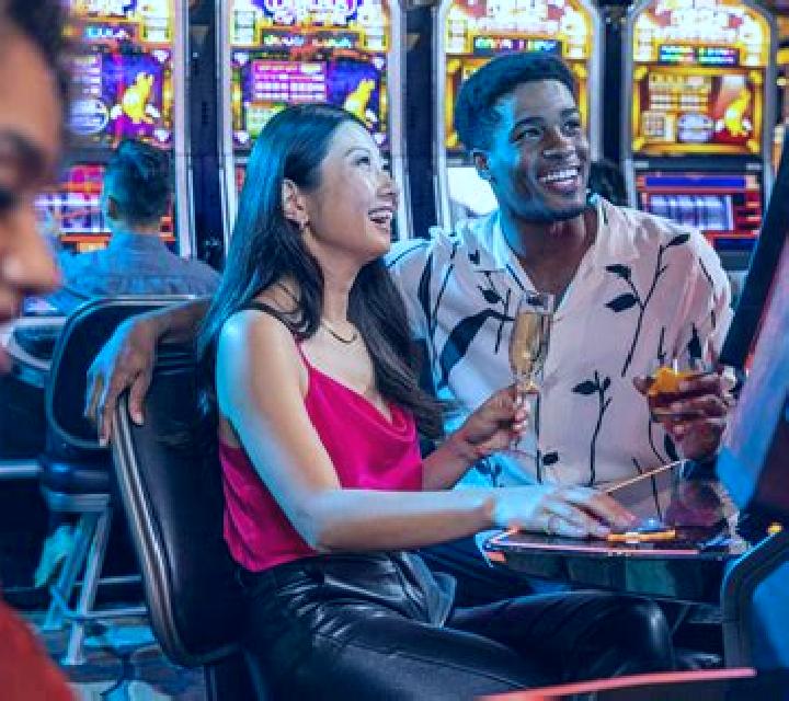 Rising Rewards King Millions slot game
