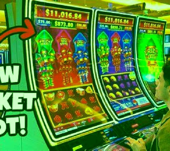 Rockets of Riches slot game