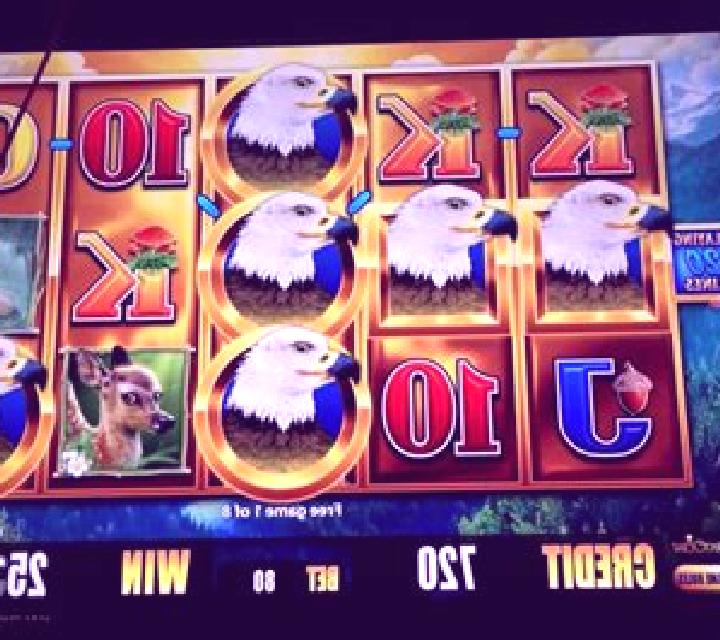 The Runemakers DoubleMax slot machine