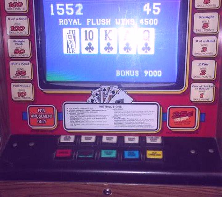 Turbo Poker slot game