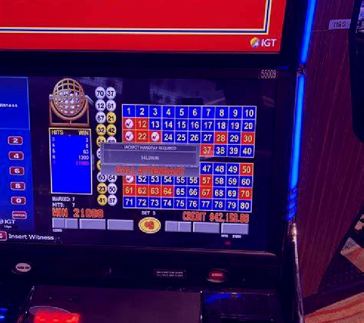 Tutan Keno slot machine