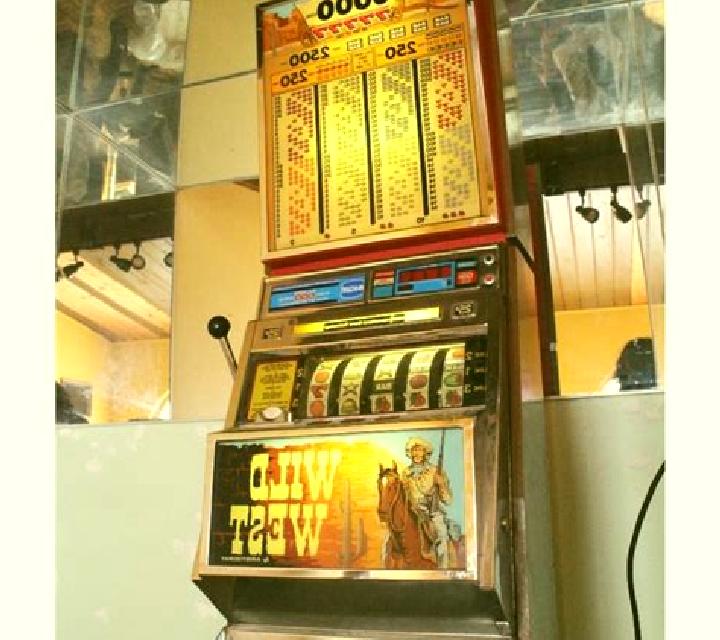 Wild Wild West slot machine
