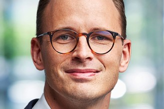 Portrait of Johan Kahlström, President & Managing Director UK & Ireland, Novartis Pharmaceuticals.